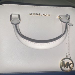 Cute Pink MK purse!